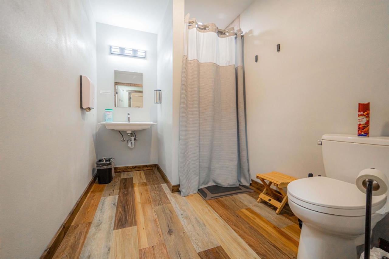 אנקונדה Pintler'S Portal Hostel מראה חיצוני תמונה