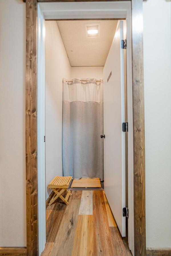 אנקונדה Pintler'S Portal Hostel מראה חיצוני תמונה