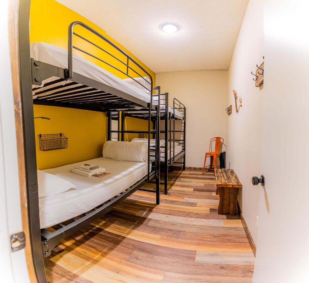 אנקונדה Pintler'S Portal Hostel מראה חיצוני תמונה