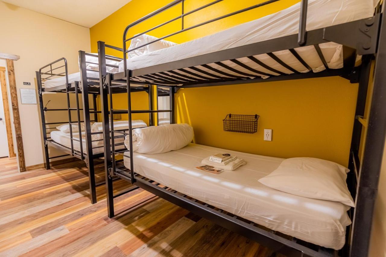 אנקונדה Pintler'S Portal Hostel מראה חיצוני תמונה