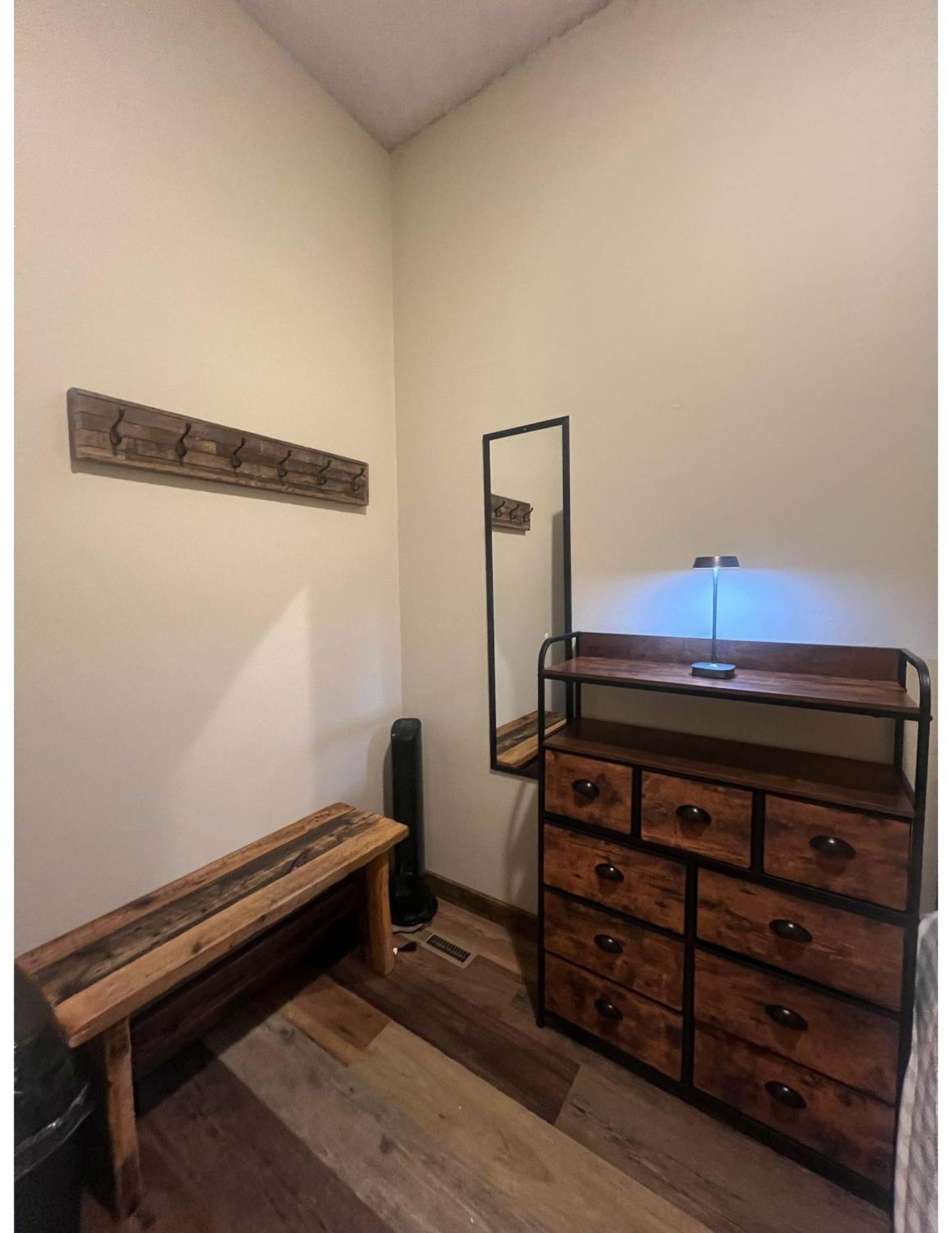 אנקונדה Pintler'S Portal Hostel מראה חיצוני תמונה